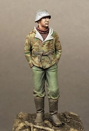 S2KW108 - German in field modified parka